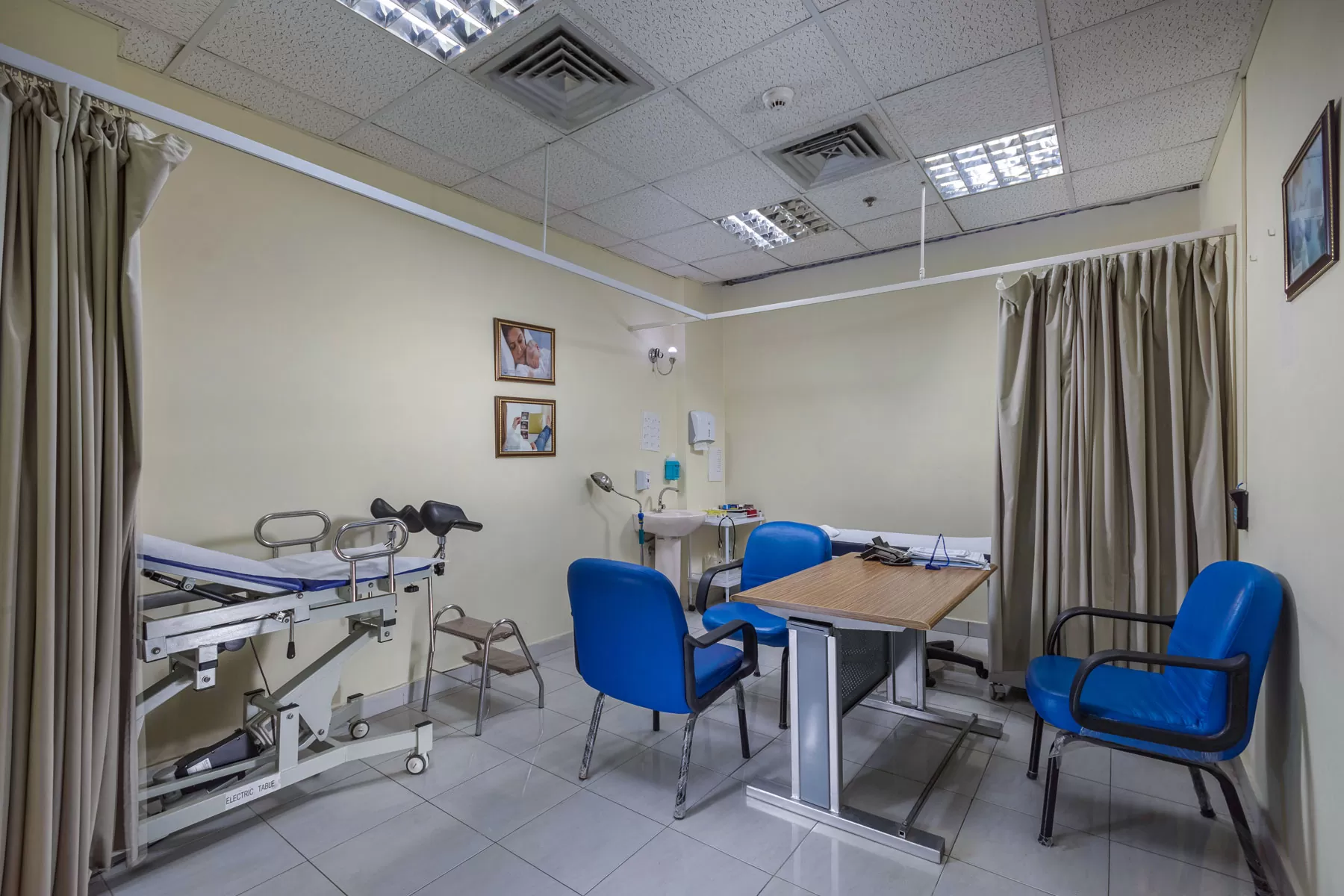 Clinic-gynecology-and-obstetrics